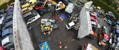 Dwie osoby zaginęły po pożarze hali. Strażacy ćwiczyli w Maliniu