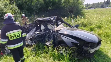 Kierowca Audi zignorował STOP. Zderzył się z ciężarówką w Dulczy Wielkiej