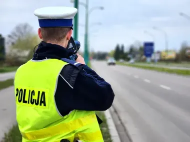 W Trzcianie radar złapał 104 i 101 km/h - dwóch kierowców straciło prawa jazdy