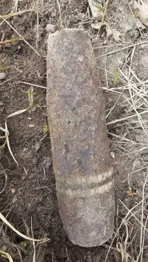 Spacer zamienił się w alarm - pocisk artyleryjski z II wojny w Trzcianie