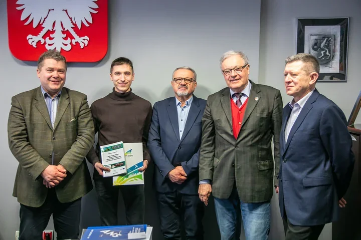 Mielczanin na podium ogólnopolskiego konkursu – sukces absolwenta ZST w informatyce