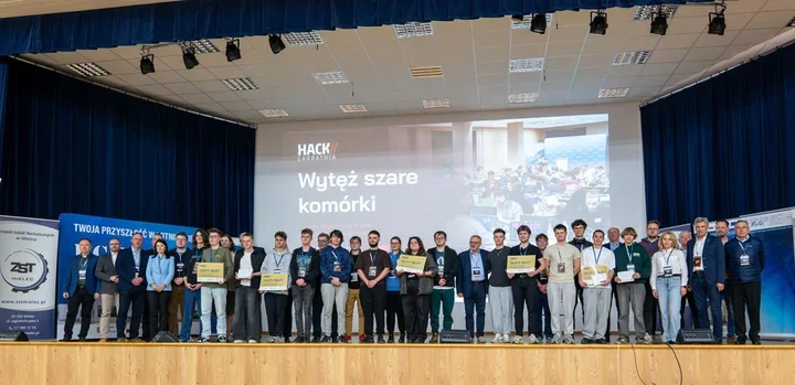 Młodzi innowatorzy z Mielca awansowali do finału HackCarpathia – pięć zespołów powalczy w Rzeszowie