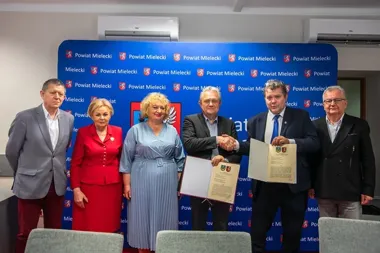 Mielec i Staszów stawiają na kolej. Padł podpis pod listem intencyjnym