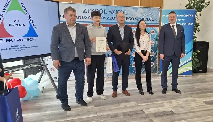 Młodzi technicy z regionu stanęli do finału z lutownicą i precyzją w ręku