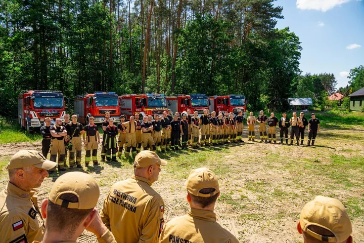 Pożar lasu pod zabudowaniami – służby sprawdziły gotowość w ćwiczeniach ISKRA