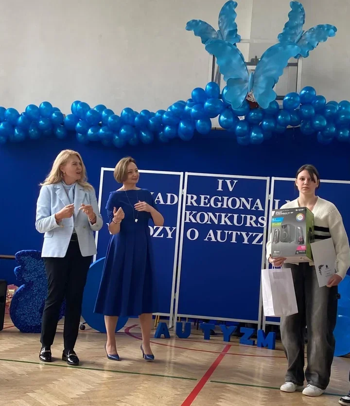 Uczniowie z Rzemienia pokazali wrażliwość i wrócili z podium konkursu o autyzmie